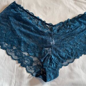 Fox & Royal Kira Lace Boyshort in the color Poseidon sz 20